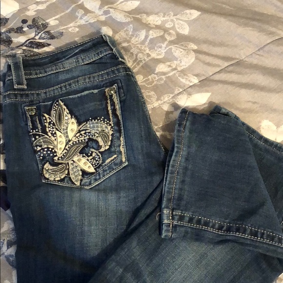 Miss Me Jeans - Picture 2 of 3